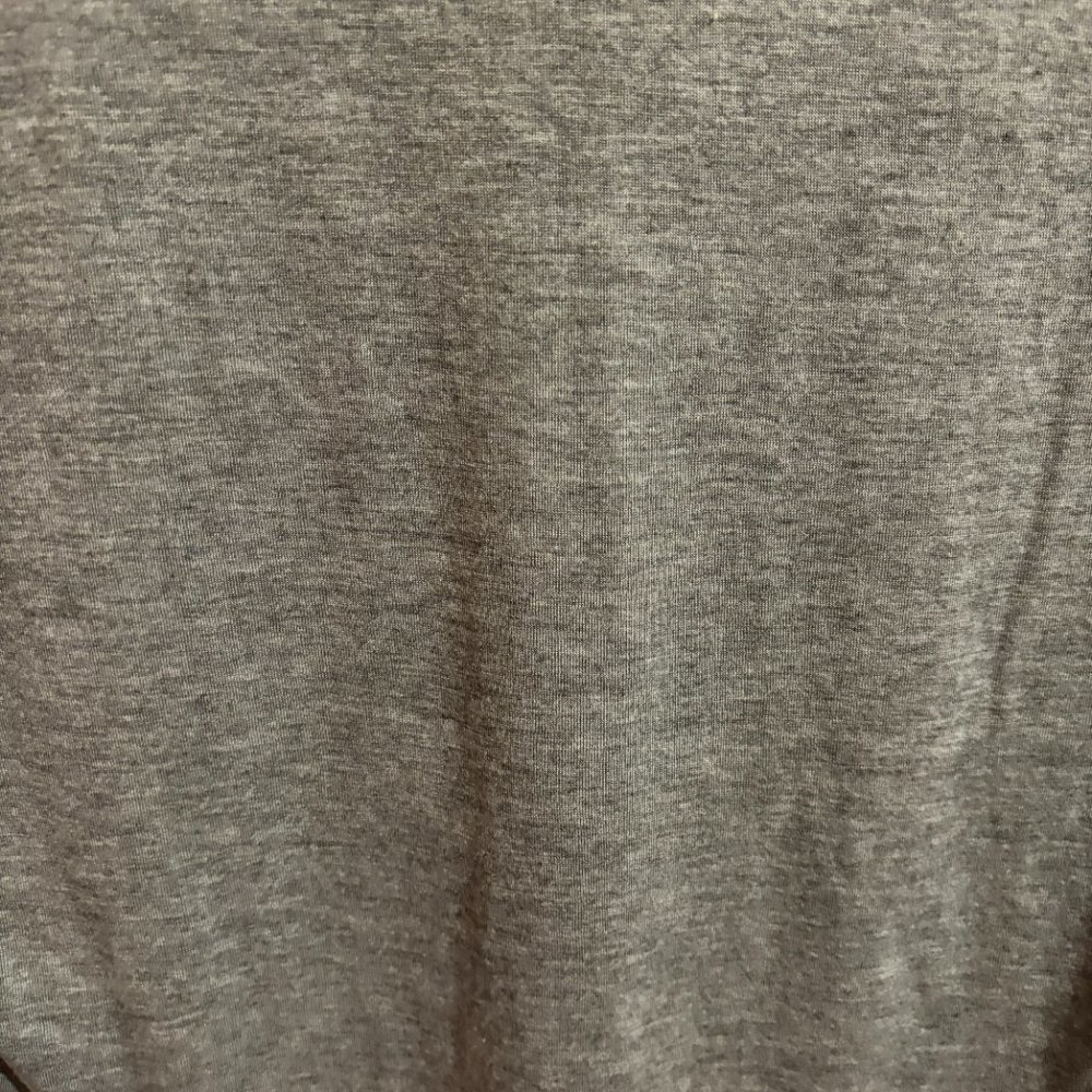 Mickey + Mini Mouse Womens Disney T-Shirt‎ Gray Short Sleeve Scoop Neck M - Picture 11 of 13